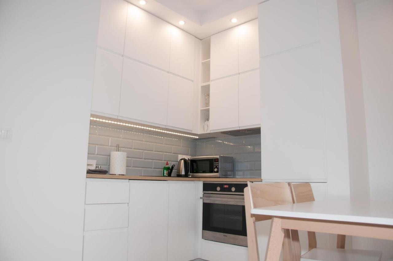 Apartament Business Magazynowa 11A Warsaw Exterior photo
